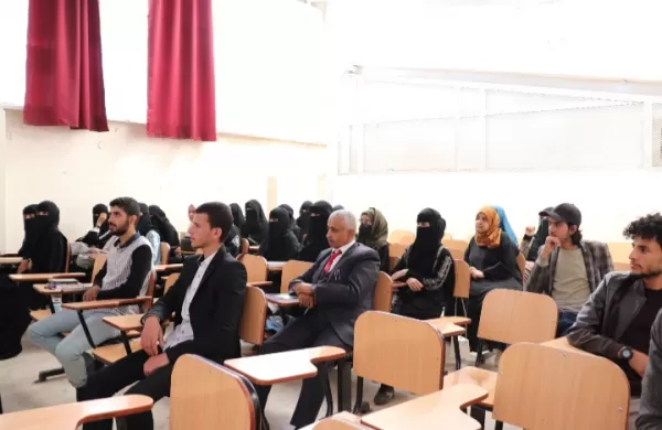 رئيس جامعة الحكمة أ.د / مختار دائل يرحب بالطلاب المستجدين للعام 2022 / 2023م