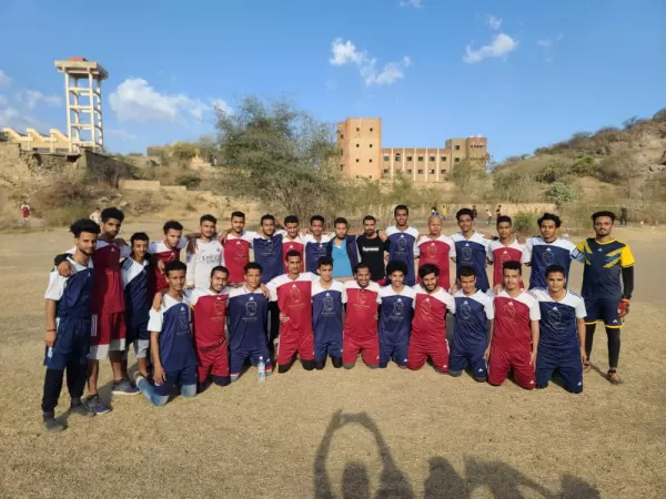فريق تقنية المعلومات بجامعة الحكمة - الحوبان يتوّج للمرة الثانية لبطولة كرة القدم