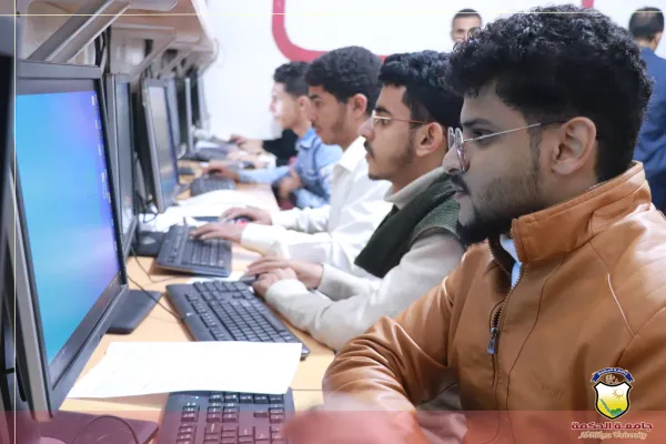 قسم تقنية المعلومات بجامعة الحكمة ينظّم مسابقة منهجية بين طلاب المستوى الأول حول مهارات الحاسوب