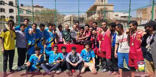 فريق الطب البشري يتوج بطلاً للدوري الداخلي على كأس رئيس الجامعة برباعية نظيفة أمام تقنية المعلومات