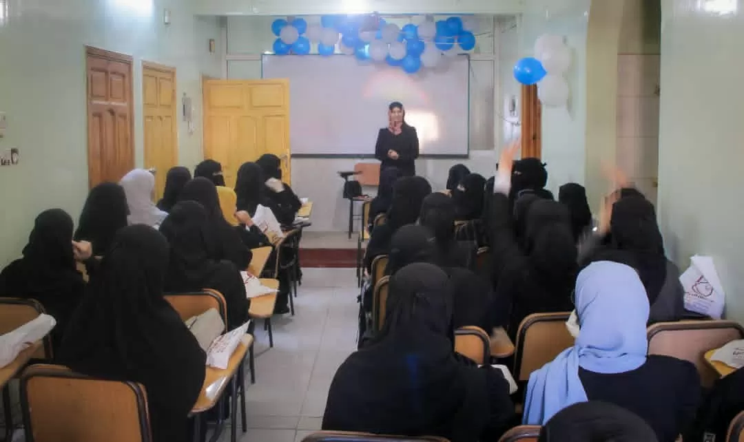 معهد الجامعة للعلوم الطبية - تعز يدشـــــن إستقبـــال طلبته المستجديـــن للعـــام الدراسي 2023/2022م