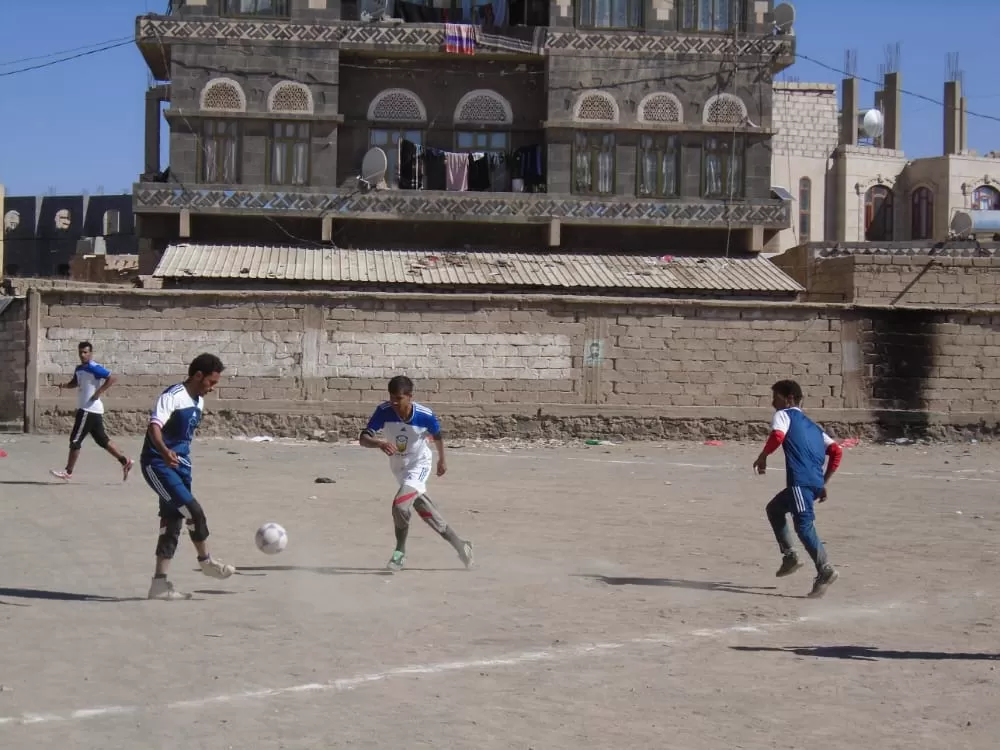 تواصُل منافسات بطولة جامعة الحكمة لكرة القدم بجامعة الحكمة – ذمار