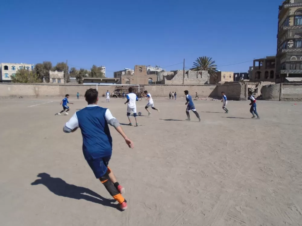 تواصُل منافسات بطولة جامعة الحكمة لكرة القدم بجامعة الحكمة – ذمار