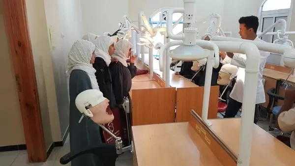 مدارس جيل الغد في زيارة لجامعة الحكمة