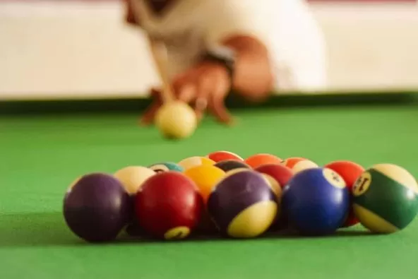 الأنشطة الطلابية تدشن بطولة البلياردو للعام 2019/2020م