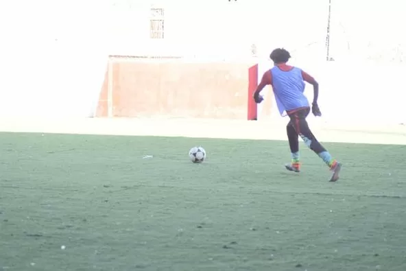 نائب مدير مكتب الشباب والرياضة الكابتن فيصل اسعد يدشن البطولة السنوية لكرة القدم للجامعة للعام الجامعي 2019/2020م