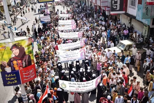 حضور بارز لجامعة الحكمة بتعز في المهرجان الكرنفالي الحاشد إحتفاءًا بذكرى ثورة 26 سبتمبر الخالدة