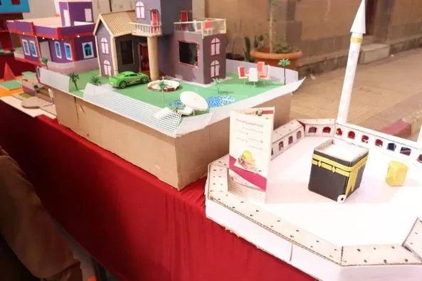 معرض (المجسم الإبداعي) في جامعة الحكمة