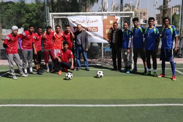 انطلاق الدوري الرياضي لكره القدم على كأس رئيس الجامعة