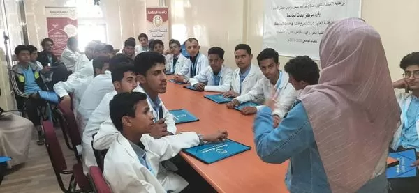 جامعة الحكمة تستقبل طلاب مدارس الإشراق الحديثة