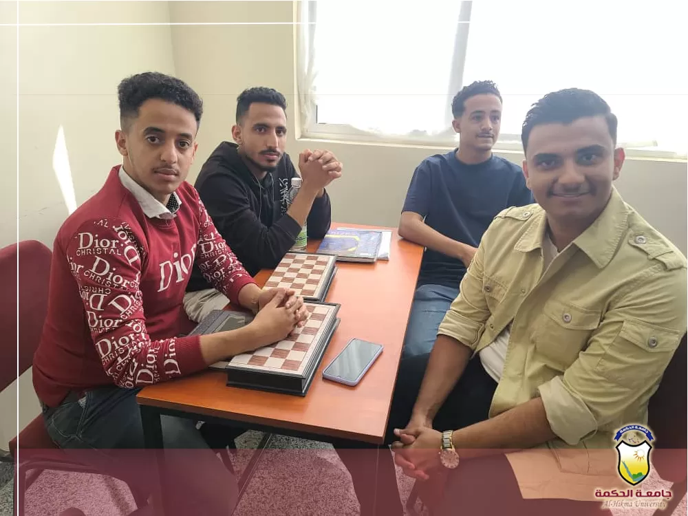 بحضور رئيس جامعة الحكمة الدكتور مختار دائل؛ إختتام المسابقة الثقافية بين طلاب جامعة الحكمة – فرع الحوبان