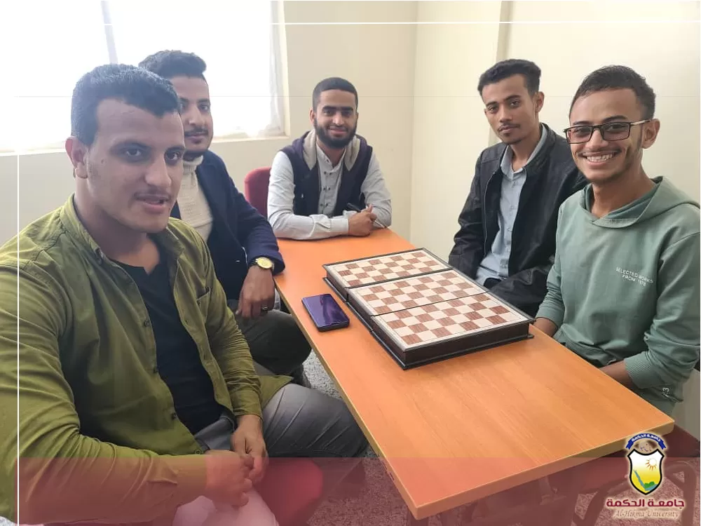 بحضور رئيس جامعة الحكمة الدكتور مختار دائل؛ إختتام المسابقة الثقافية بين طلاب جامعة الحكمة – فرع الحوبان