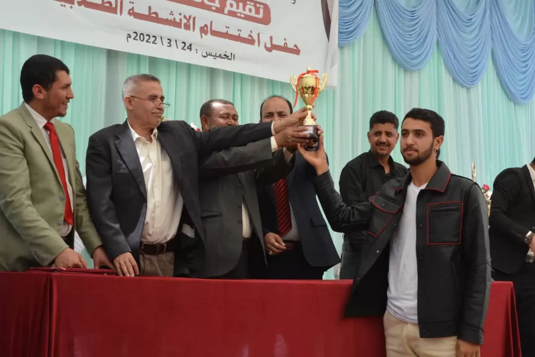 جامعة الحكمة بذمار تستعد لتكريم أبطال المسابقات الرياضية والثقافية والفنية