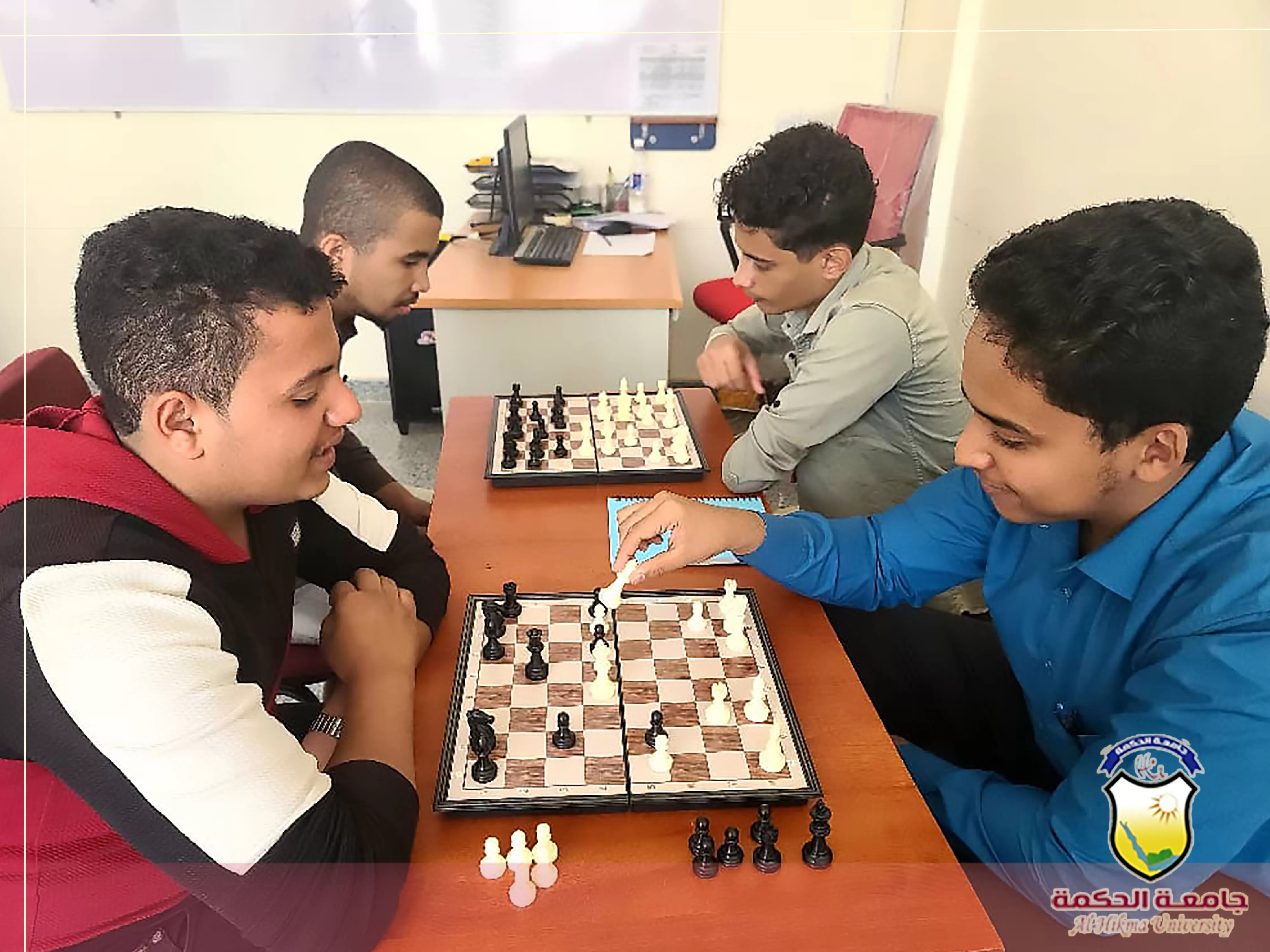 إدارة الأنشطــة الطلابيــة بجامعة الحكمة - الحوبان؛ تختتــم بطولــة الشطرنــج وتكــرم المتميزيــن والمشاركيــن فــي البطولــة