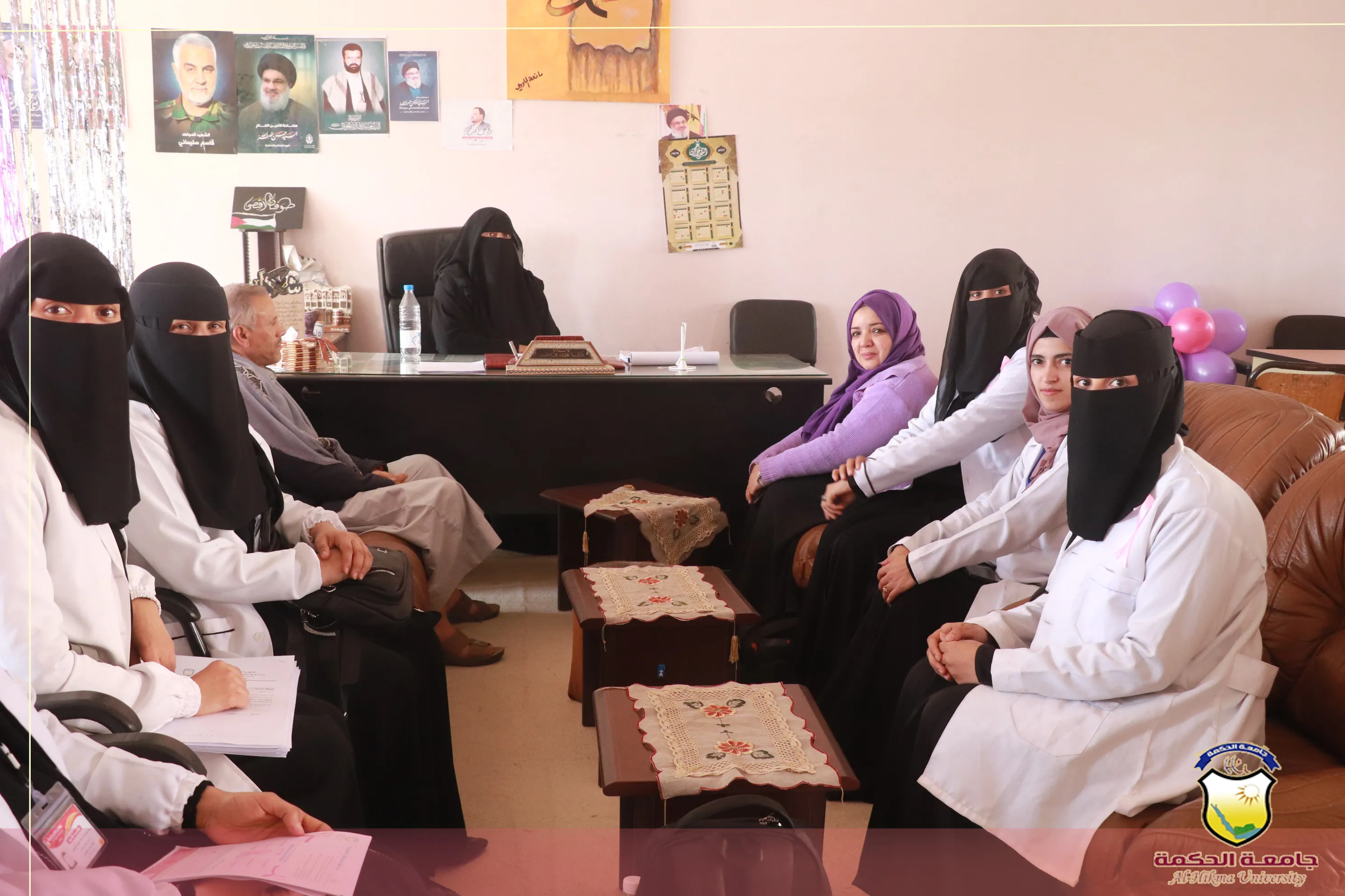 قسم التمريض بجامعة الحكمة يختتم برنامج الحملة التوعوية حول سرطان الثدي في عدد من مدارس العاصمة
