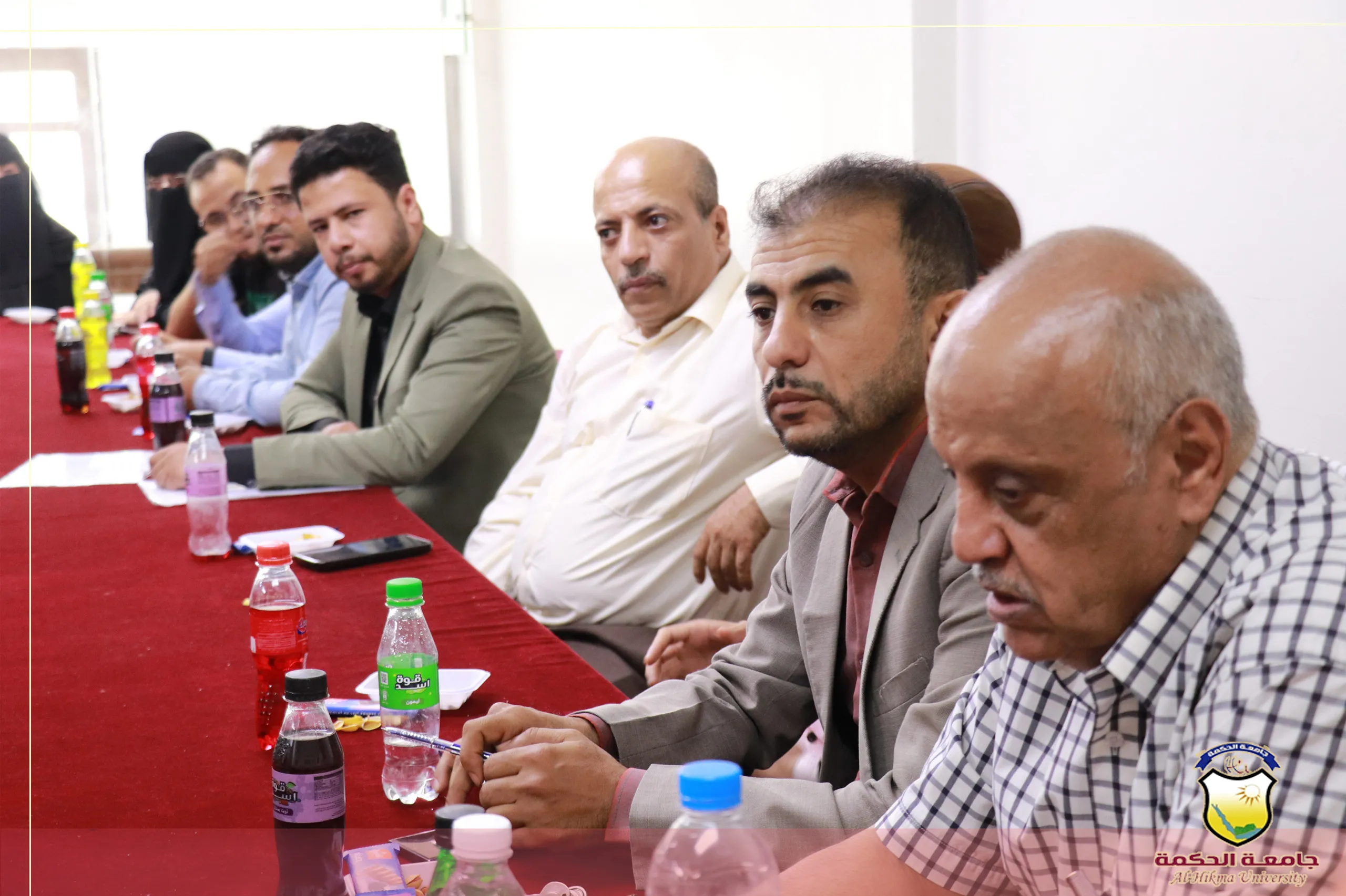 جامعة الحكمة تقيم جلسة معايدة للكادر الإداري والأكاديمي بصنعاء