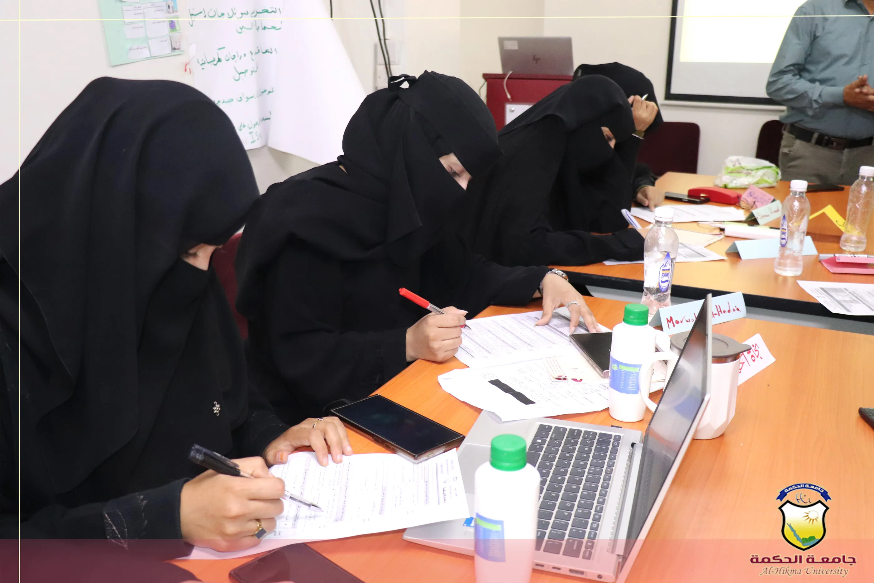 اختتام الورشة التدريبية عن ريادة الأعمال الخضراء لأصحاب المشاريع الصغيرة والمتوسطة في جامعة الحكمة