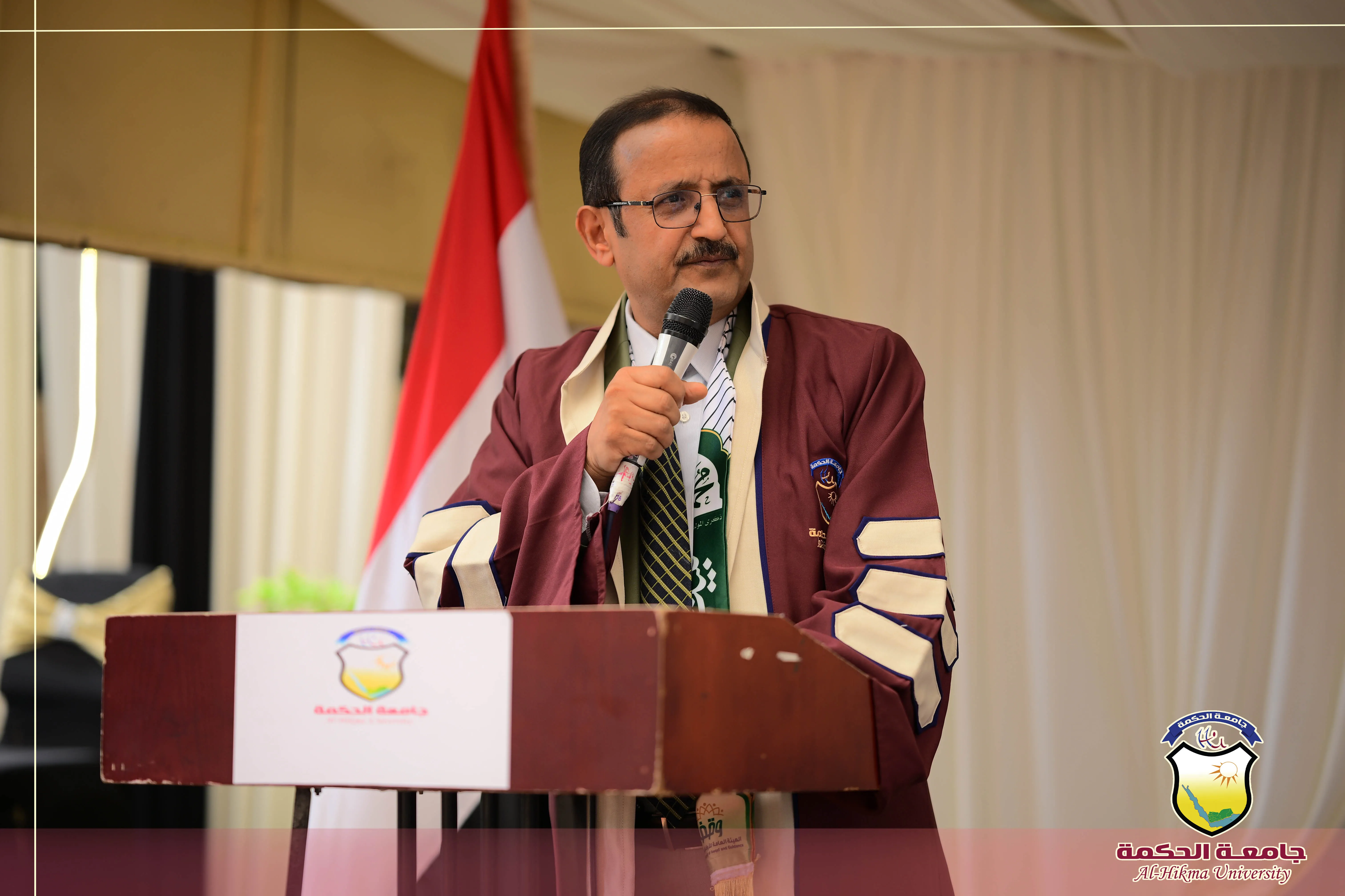 جامعة الحكمة تحتفل بتخريج 64  طبيباً وطبيبة من خريجي برنامج الطب والجراحة العامة